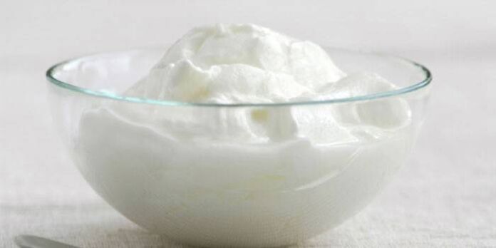 kilo kaybı için doğal yoğurt
