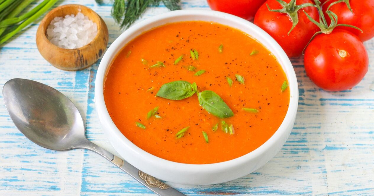 bir diyet favori domates püresi çorbası